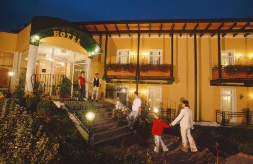 Gasthof Hotel Zum Weinberg Kohfidisch Eksteriør billede